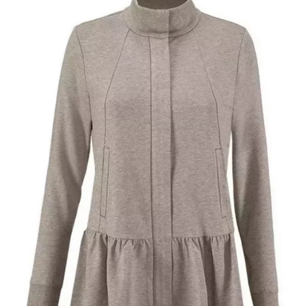 Cabi weekend topper, washed once, never worn